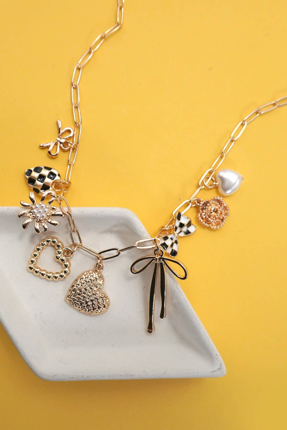 Charm Bow Necklace | Gold