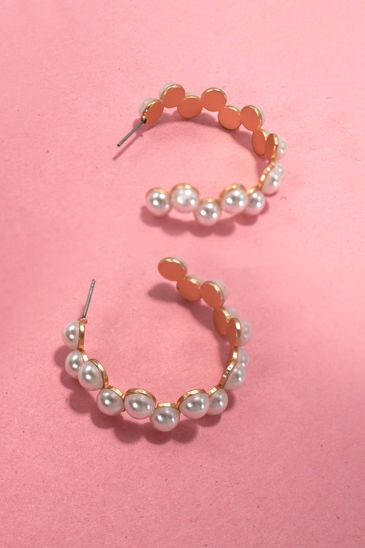 Pearl Zig Zag Hoop Earrings | Gold