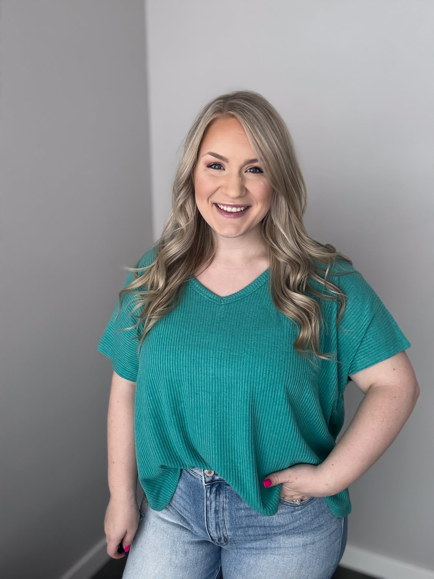 Ribbed V-Neck Short Sleeve Tee | Light Teal