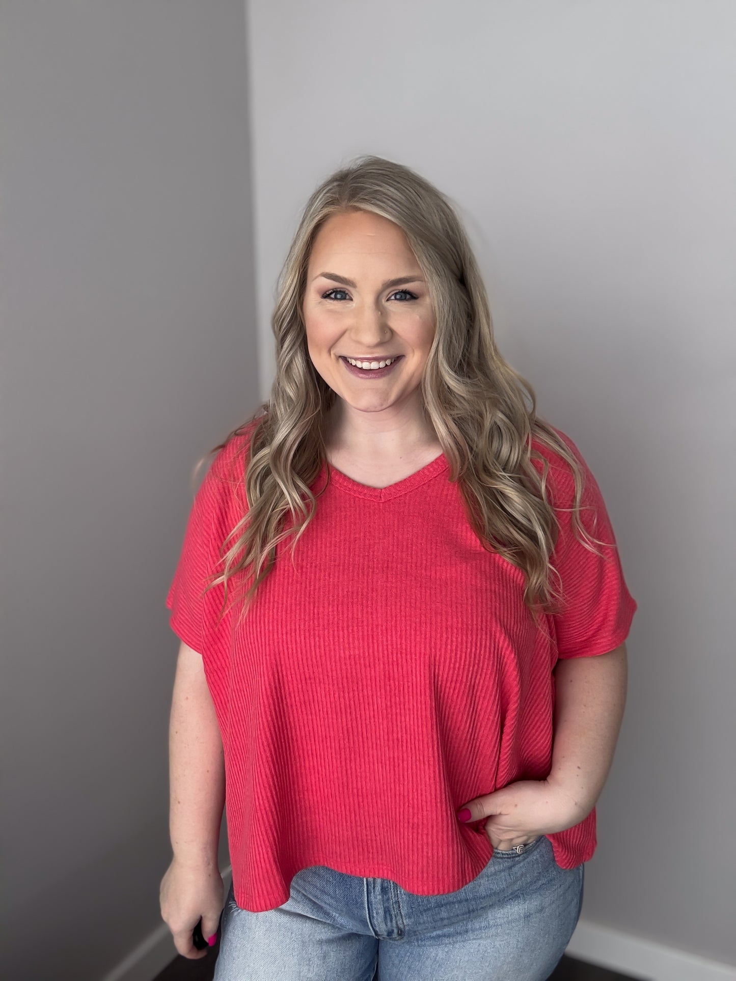 Ribbed V-Neck Short Sleeve Tee | Coral