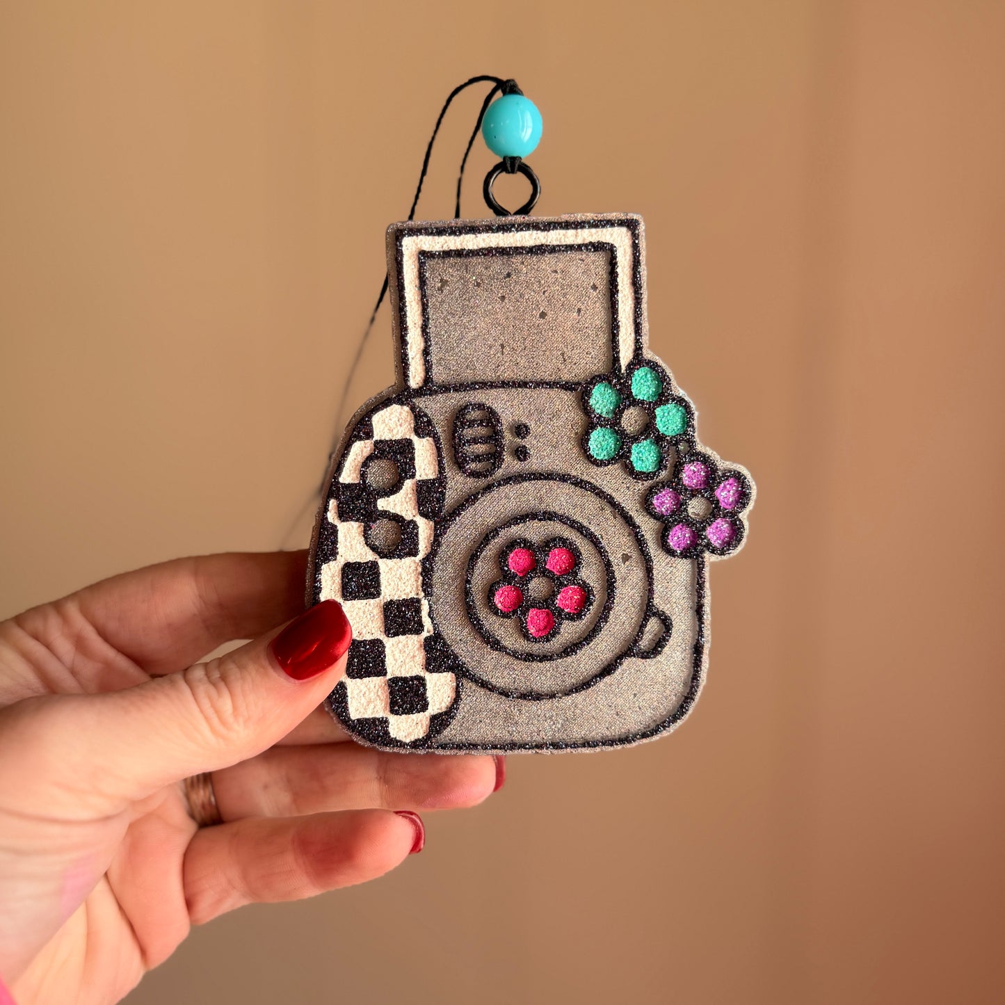 Camera | Pop The Bubbly