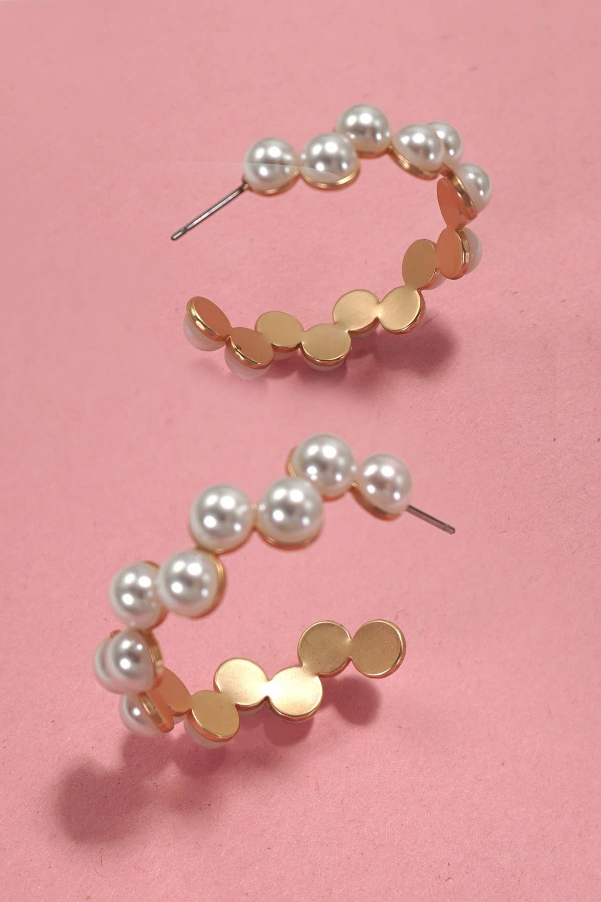 Pearl Zig Zag Hoop Earrings | Gold