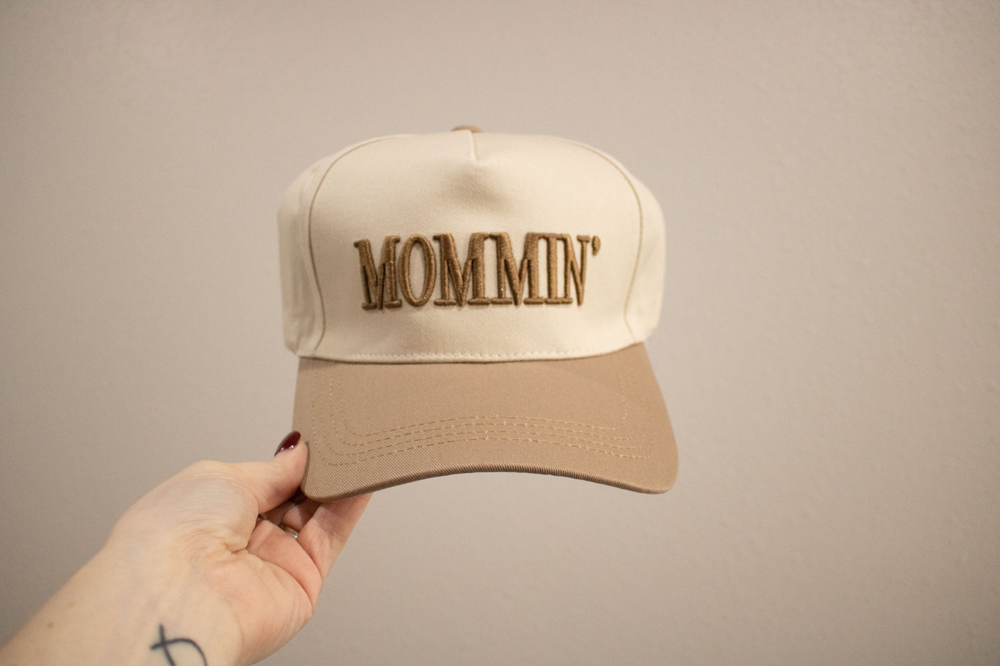 Mommin' Hat | Multiple Colors