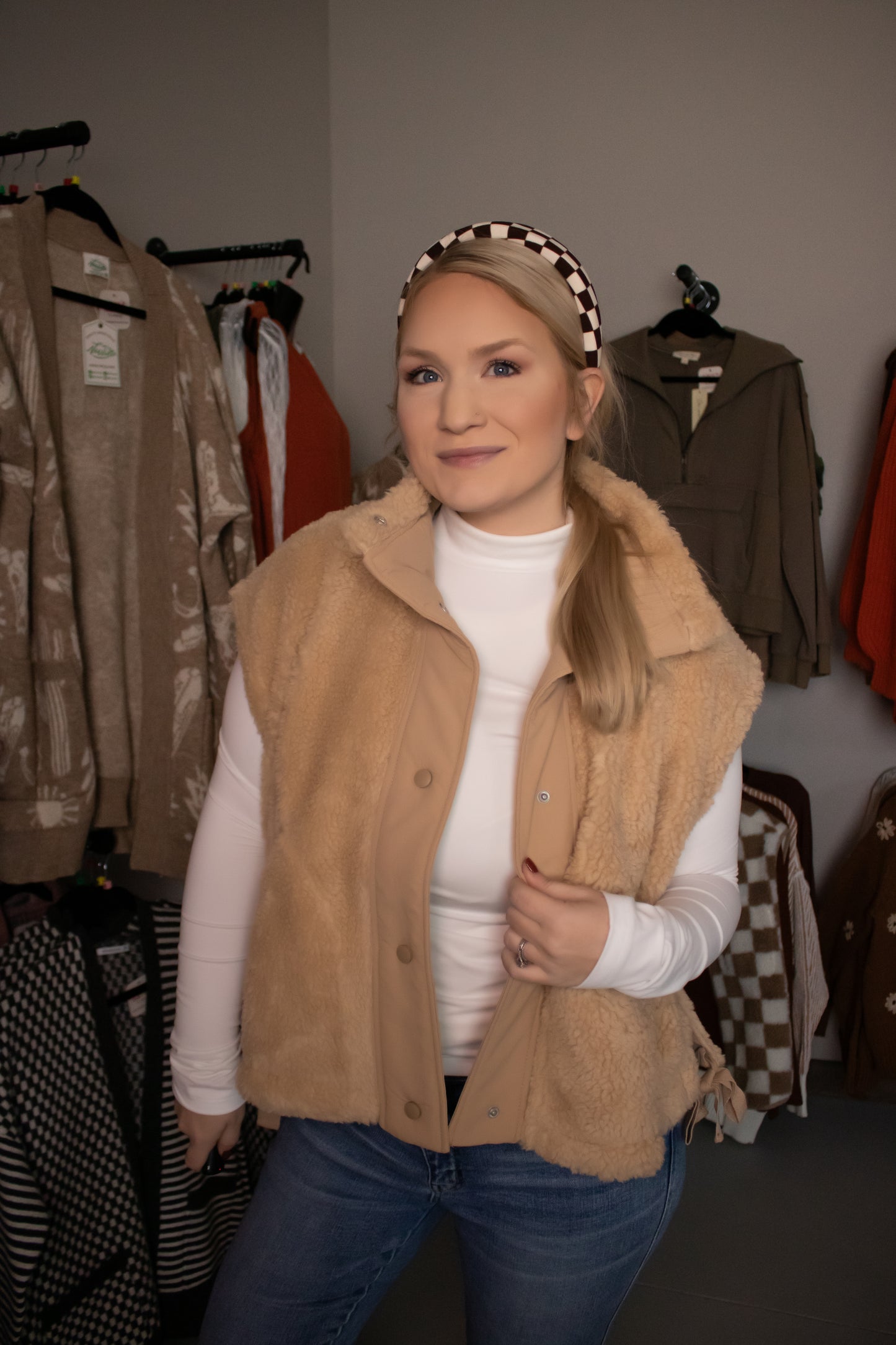 Cozy Sherpa Vest Jacket With Tie-Up Side