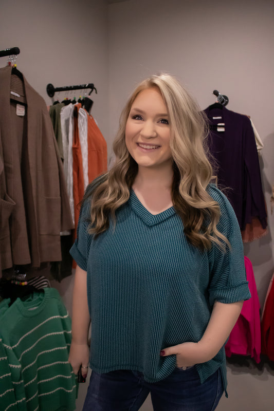 Ribbed Hi-Low Sleeve Tee