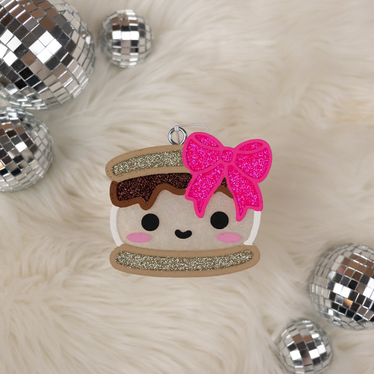 S'mores | Pink Sandy Beaches