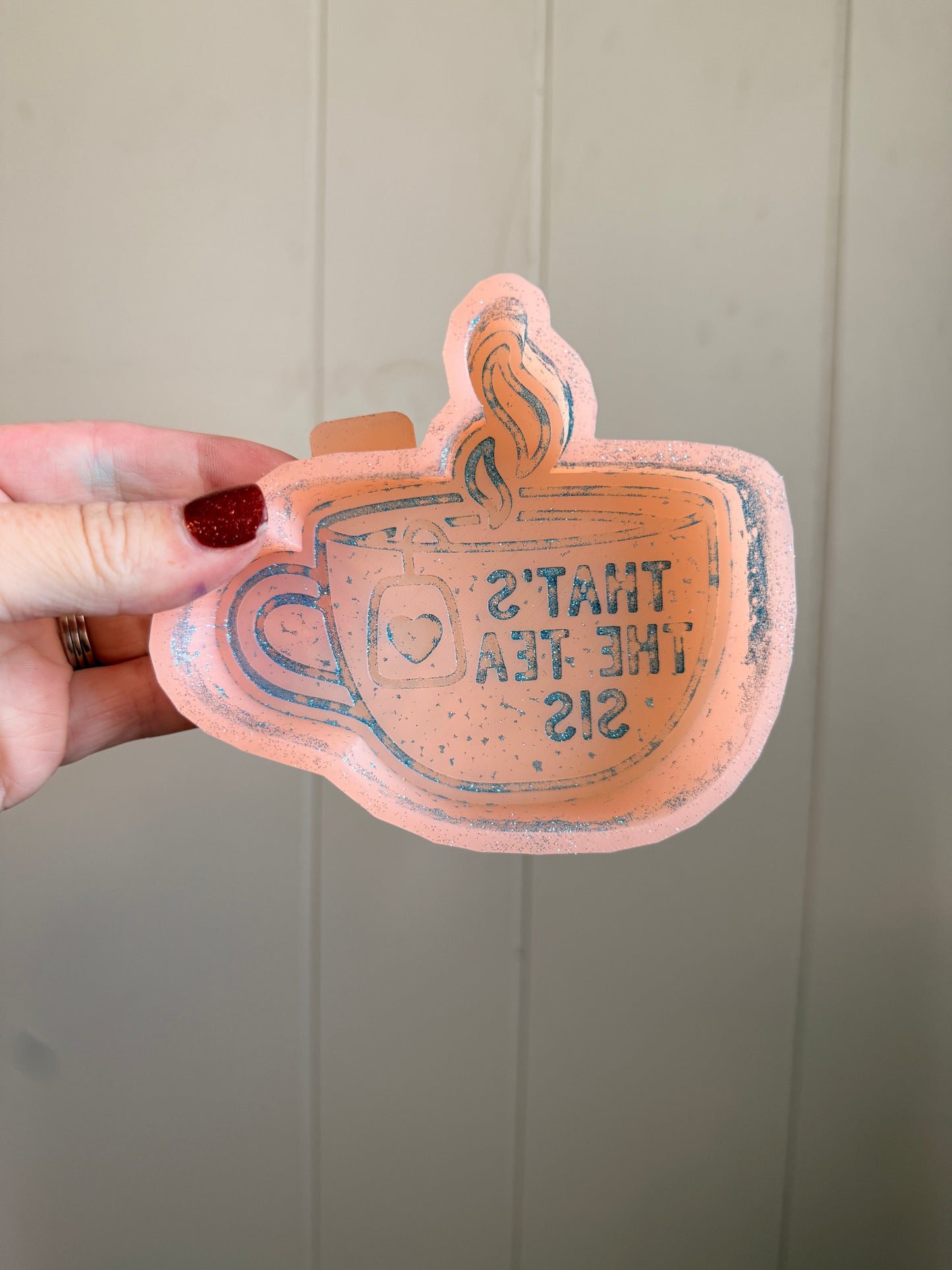 That’s The Tea Sis | Hey Lo