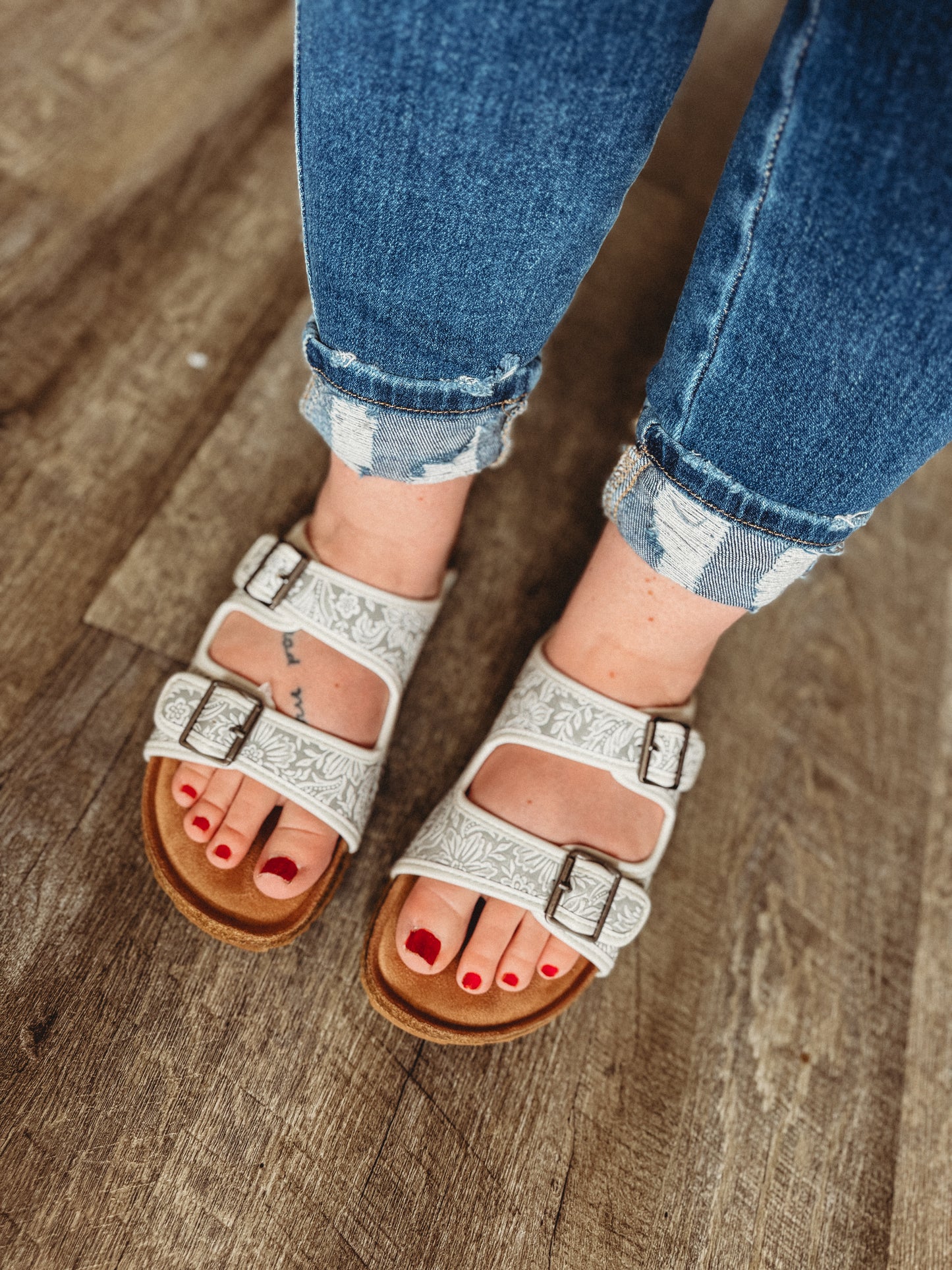 Western Embroidered Floral Print Sandals