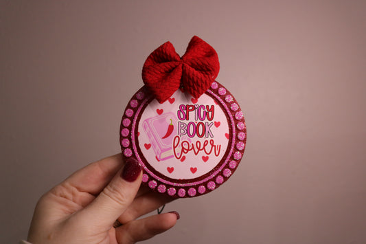 Spicy Book Lover | Strawberry Cake