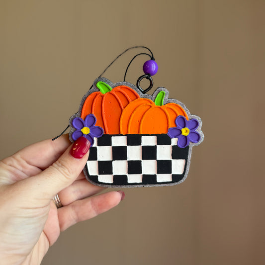 Pumpkin Basket | Leaves